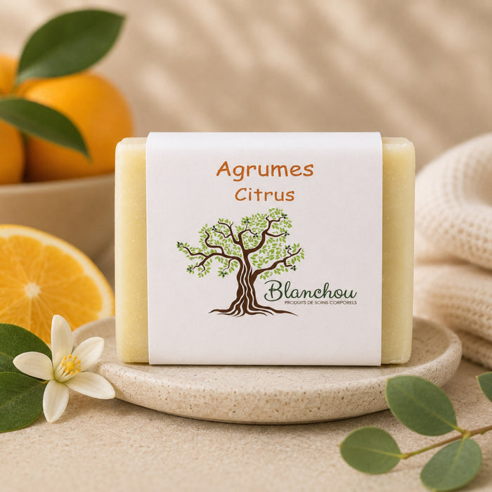 Savon artisanal aux agrumes fabriqué au Québec par La Savonnerie Blanchou